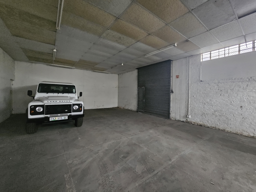 To Let commercial Property for Rent in East London Central Eastern Cape